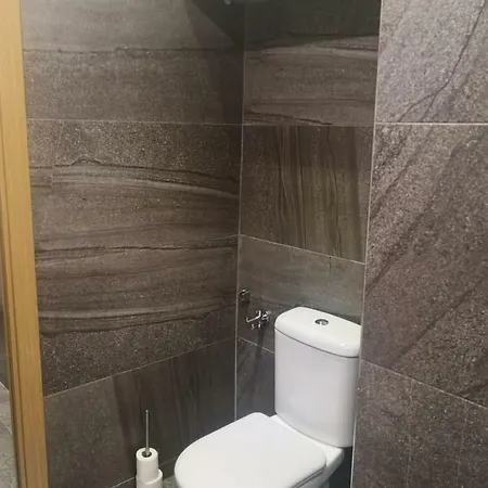 Apartament Nuevo Apartamento Reformado Nogalera *